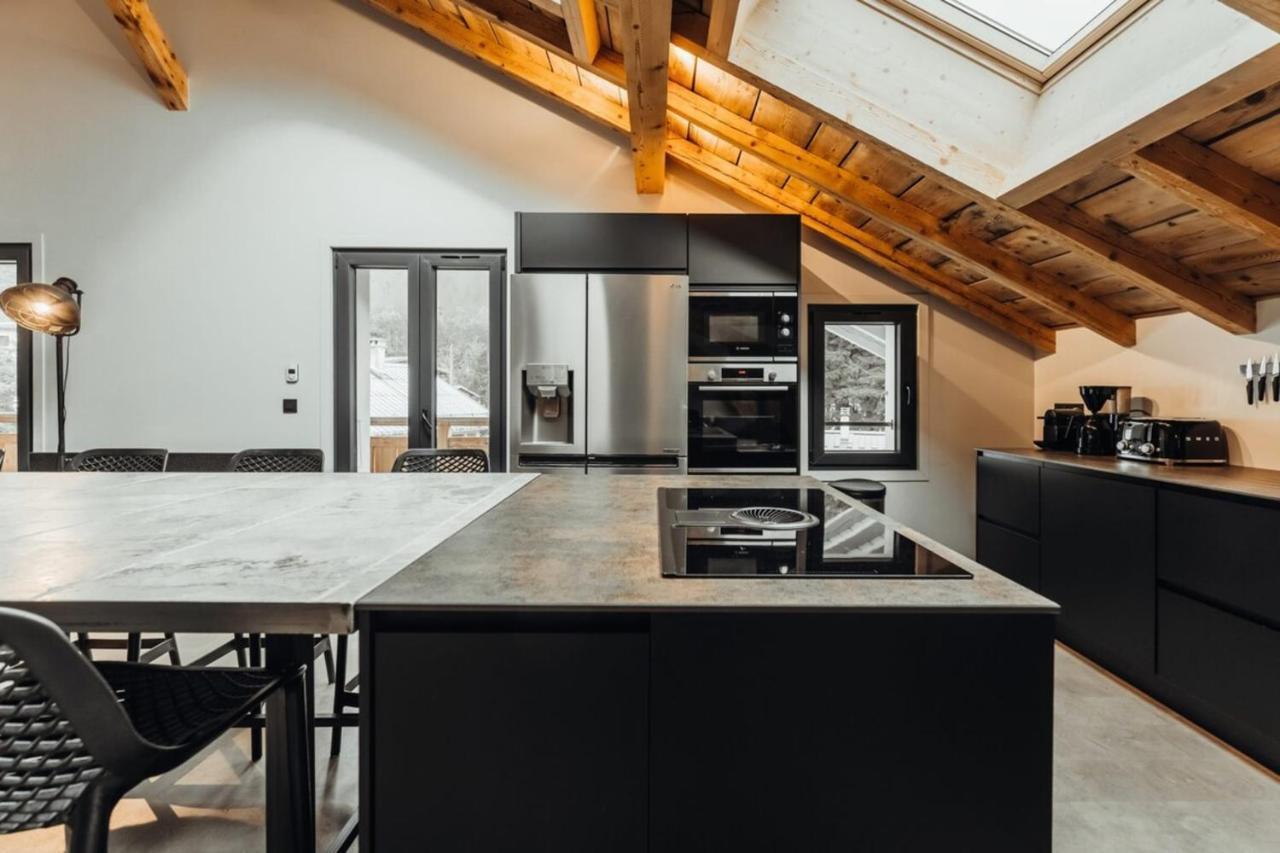 Luxurious 3-Bedroom Flat With Sauna And Garage Chamonix Exterior photo